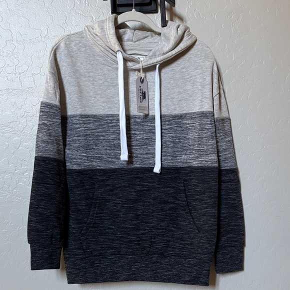 Reflex Tops - Reflex Gray and Black Colorblock Hoodie new with tags
